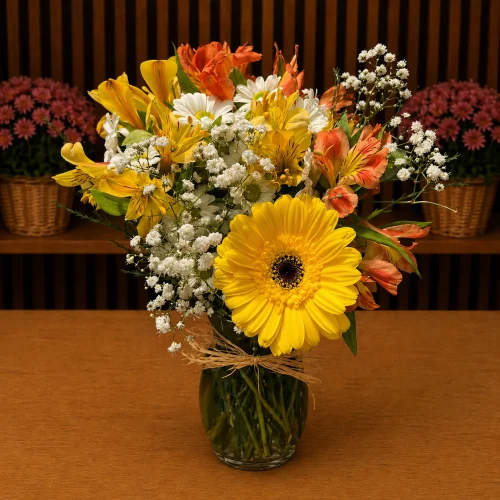 VIDRO COM FLORES AMARELAS E BRANCAS