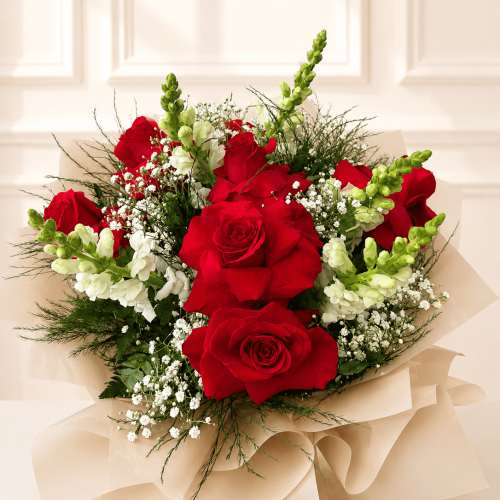 BUQUÊ DE ROSAS COM ASTROMÉLIAS E GYPSOPHILA